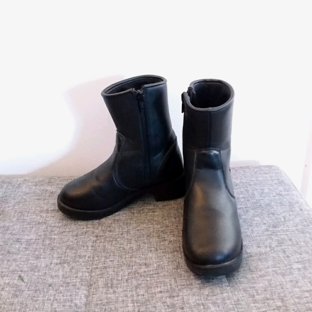 Milwaukee Leather women's motorcycle boots